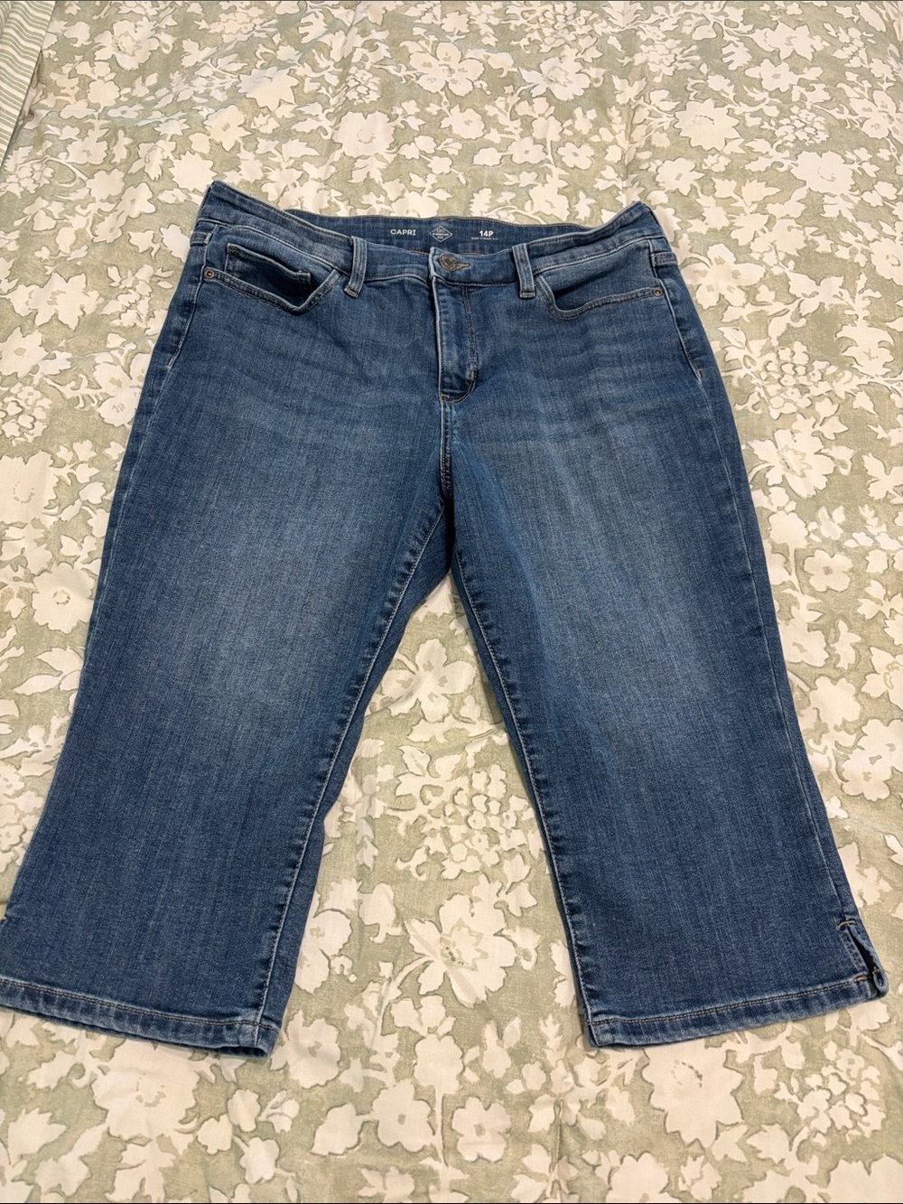 St. John's Bay Blue Petite Cropped Stretch Denim Jeans